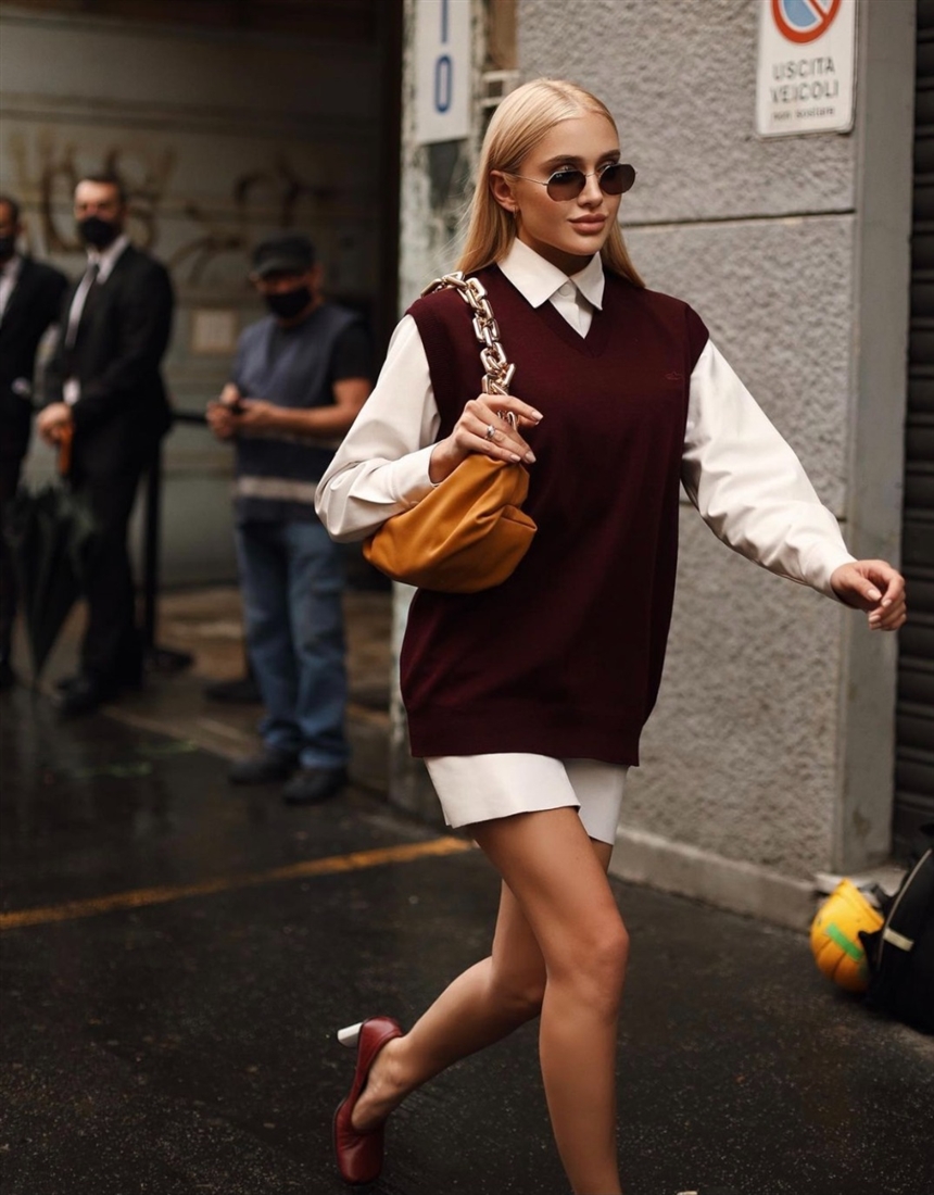 Як поєднувати бордовий колір в одязі: поради стилістів