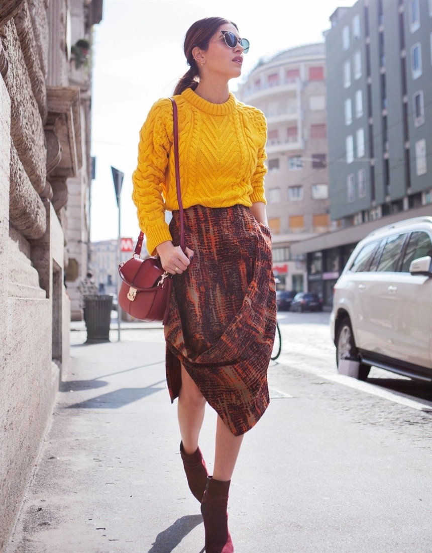 Як поєднувати бордовий колір в одязі: поради стилістів