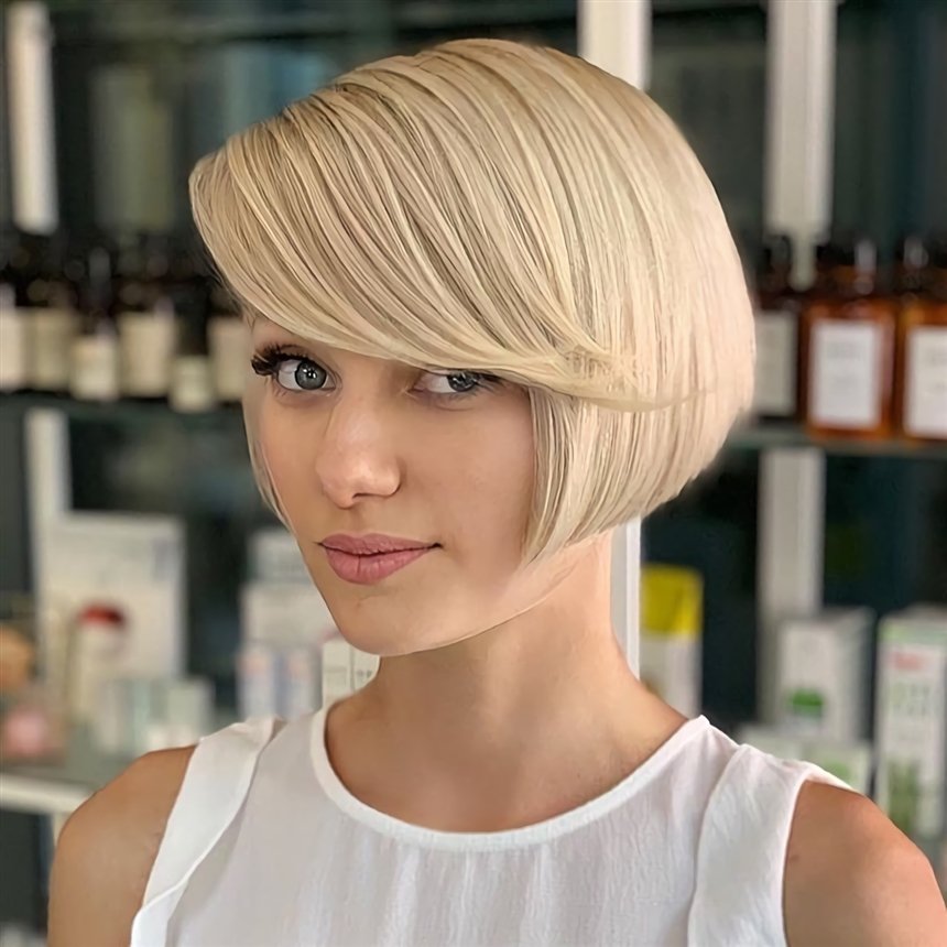 Найкращі зачіски для круглого обличчя з подвійним підборіддям