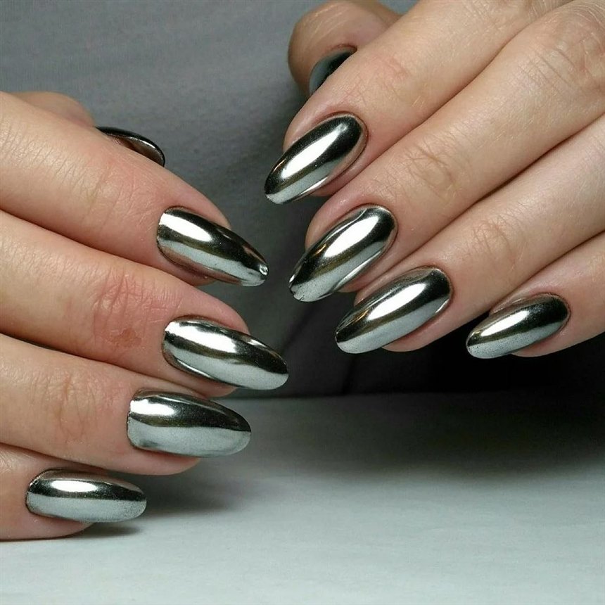 Модний манікюр для залучення удачі та багатства: фото