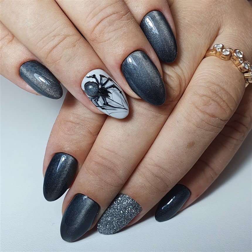 Модний манікюр котяче око 2022: фото