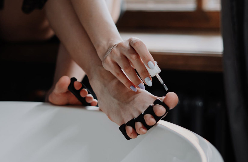 П'ять причин робити педикюр навіть узимку та сім способів продовжити результат салонної процедури