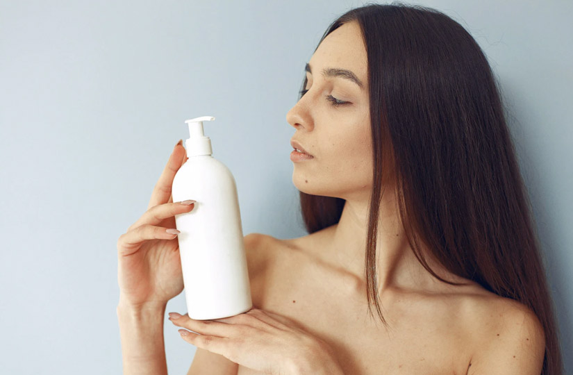 Чому термін зберігання косметики важливіший за її термін придатності