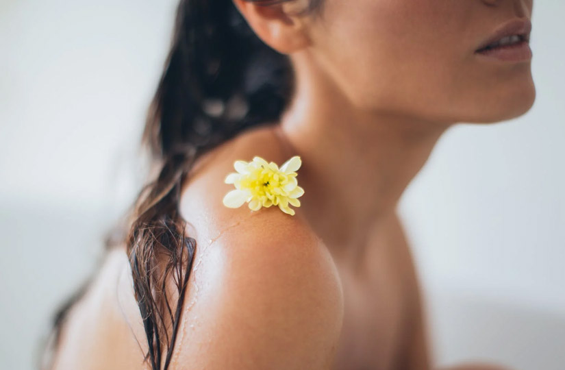 Стиліст розповіла про «кучерявий метод» та поділилася професійними секретами створення гарних локонів будинку