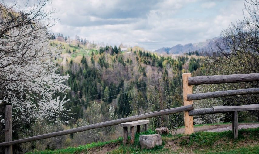 «Шум триває»