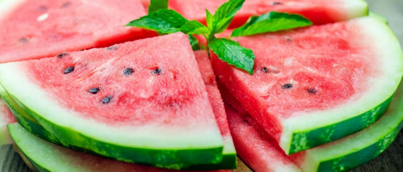 Що потрібно їсти в спеку, щоб почуватися добре?