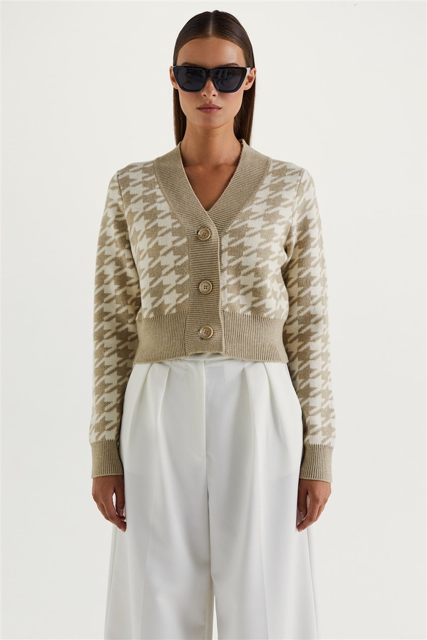 Фігура груша: тип, фото жінок, одяг, що носити, базовий гардероб, сукні, штани