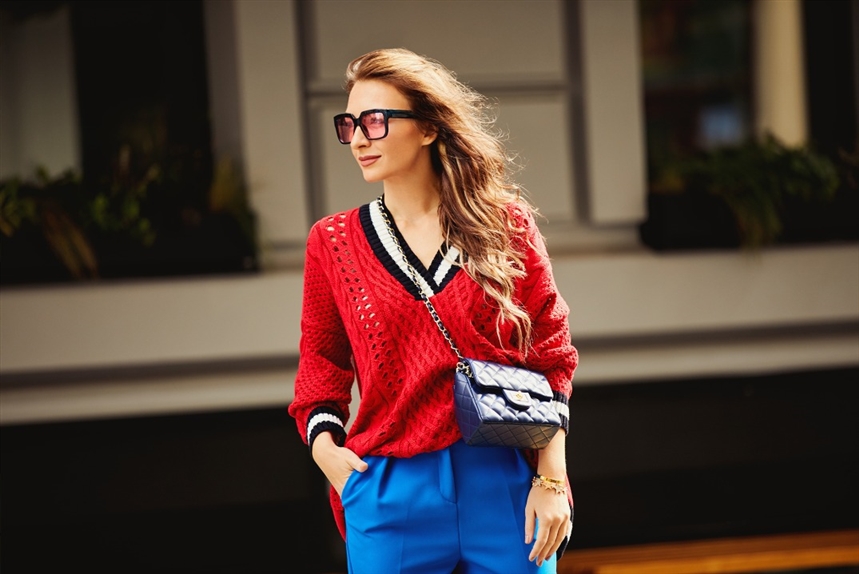 Модні осінні образи з червоним: ідеї, фото