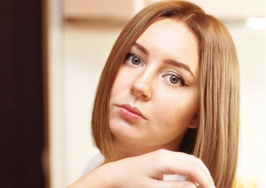 Русий колір волосся: світло, середньо, темні відтінки у дівчат (фото), холодний та натуральний блонд, фарбування та палітра