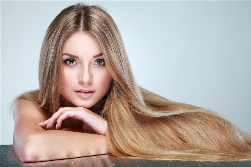 Русий колір волосся: світло, середньо, темні відтінки у дівчат (фото), холодний та натуральний блонд, фарбування та палітра
