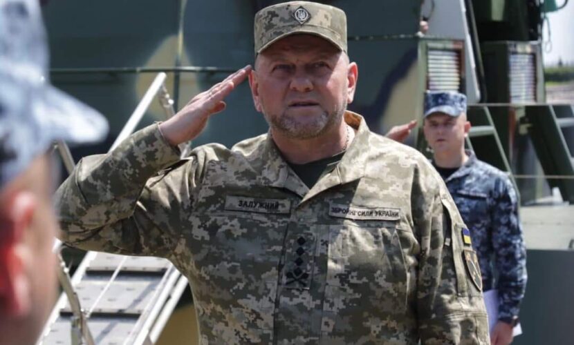 До чого сниться генерал у формі та погонах