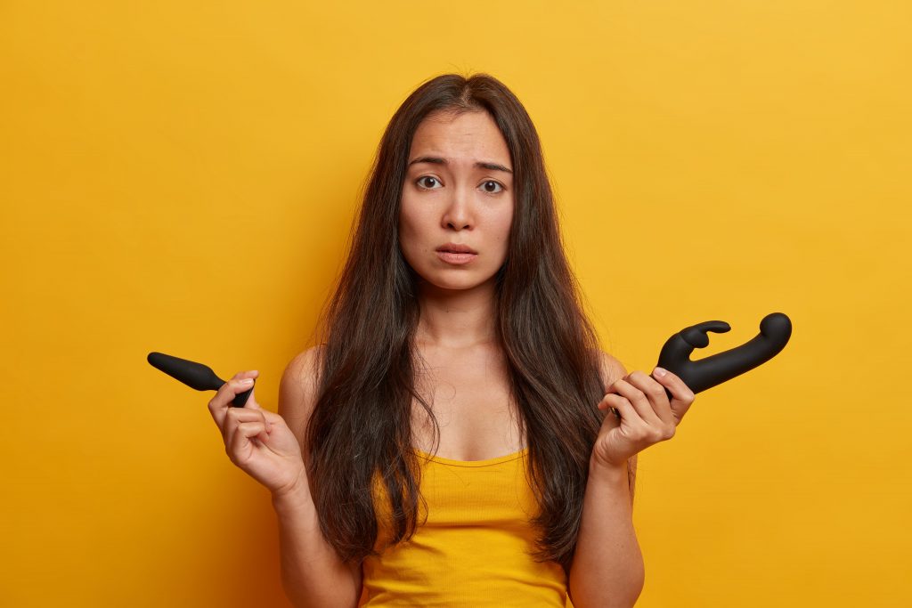 Що таке дилдо: види, ціна, матеріал, розмір, безпека, користь оргазму