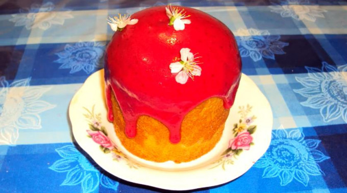 Глазур для паски — 12 рецептів, щоб не обсипалася і не липла