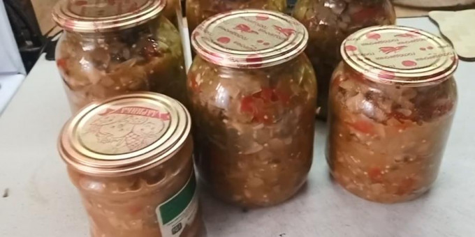 Ікра з баклажанів на зиму - 14 рецептів пальчики оближеш