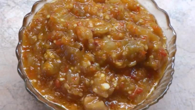 Ікра з баклажанів на зиму - 14 рецептів пальчики оближеш