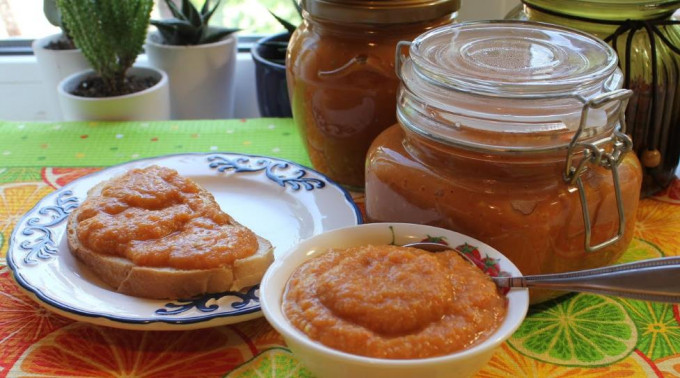 Ікра з баклажанів на зиму - 14 рецептів пальчики оближеш