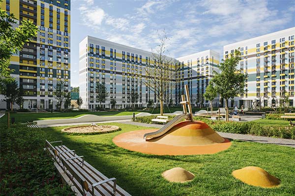 До чого сниться подвір'я — 45 тлумачень із різних сонників.