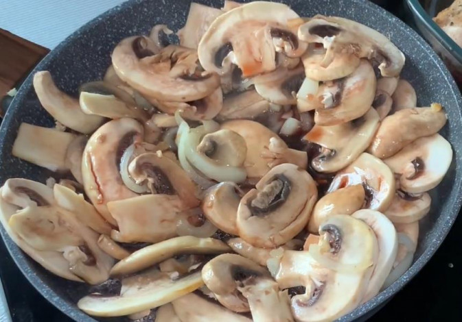 Кролик у духовці – 13 рецептів приготування соковитого та м'якого м'яса