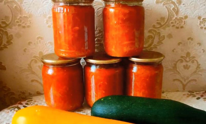 Лічо з кабачків на зиму - 13 рецептів неймовірно смачної заготівлі.