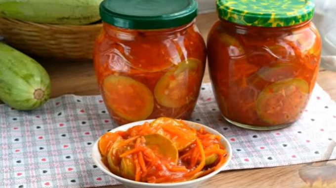 Лічо з кабачків на зиму - 13 рецептів неймовірно смачної заготівлі.