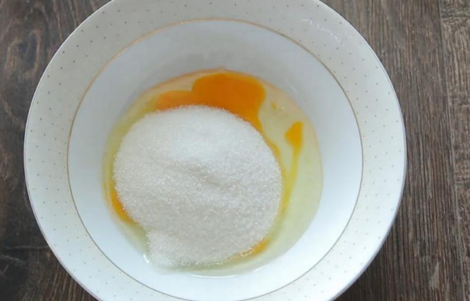 Манник на кефірі - 14 рецептів дуже смачного та повітряного манника в духовці