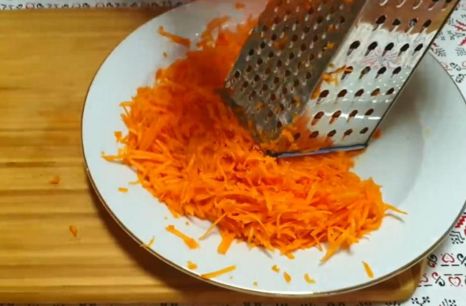 Манник на кефірі - 14 рецептів дуже смачного та повітряного манника в духовці