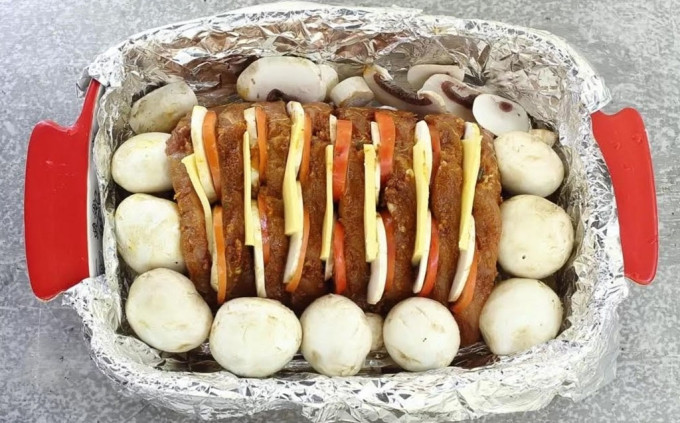 Новорічне меню 2023 з фото: рецепти на Новий рік Кролика