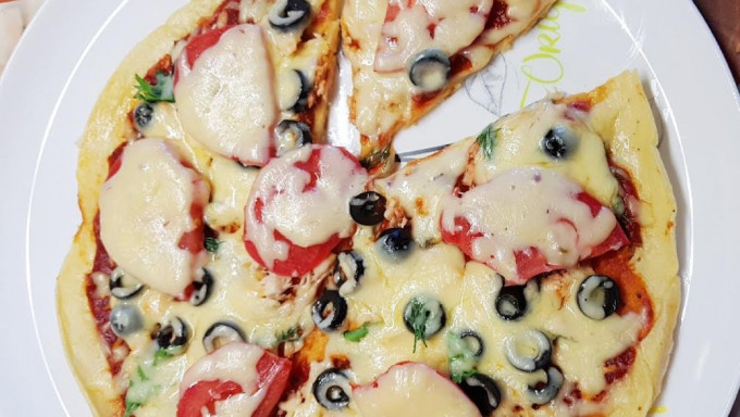 Піца на сковороді за 10 хвилин - 11 швидких рецептів на швидку руку