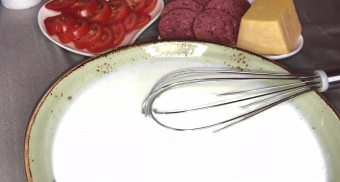 Піца на сковороді за 10 хвилин - 11 швидких рецептів на швидку руку