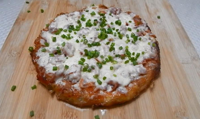 Піца на сковороді за 10 хвилин - 11 швидких рецептів на швидку руку