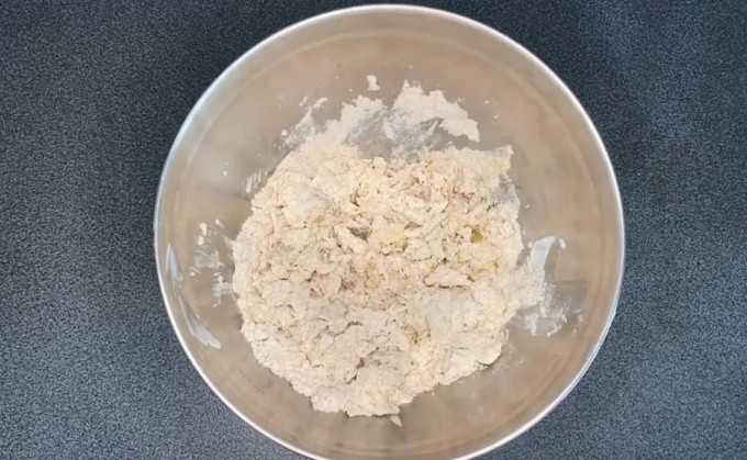 Пиріжки з цибулею та яйцем - 12 рецептів на сковороді та в духовці