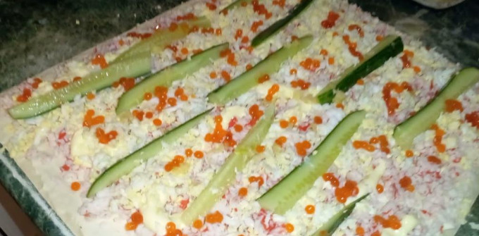 Рулет з лаваша з крабовими паличками - 16 смачних рецептів