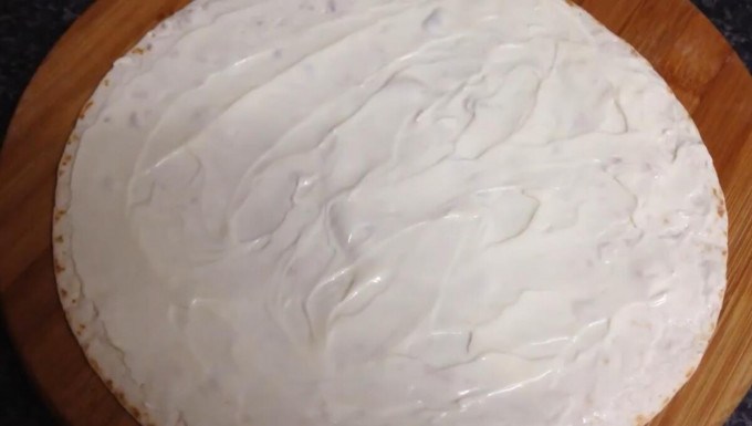 Рулет з лаваша з крабовими паличками - 16 смачних рецептів