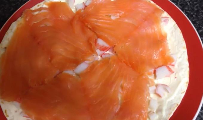 Рулет з лаваша з крабовими паличками - 16 смачних рецептів