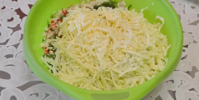 Рулет з лаваша з крабовими паличками - 16 смачних рецептів