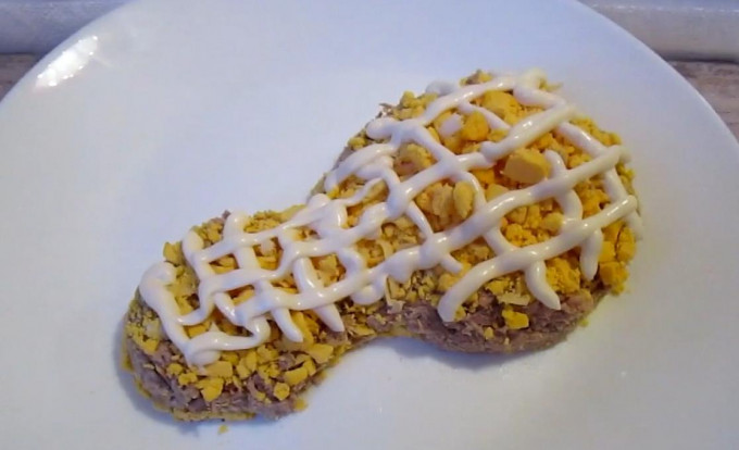 Салати у вигляді Кролика на Новий рік 2023 – прості та смачні рецепти