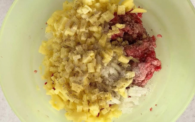 Самса з листкового тіста - 12 рецептів у духовці