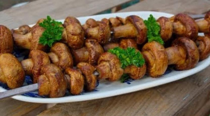 Печериці на мангалі - 12 рецептів маринаду для шашлику з грибів