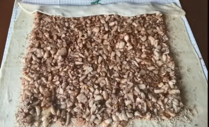 Штрудель з яблуками - 11 класичних рецептів з різного тіста