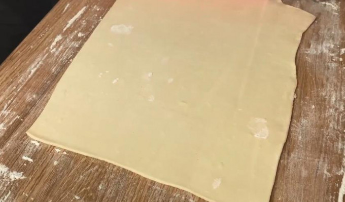 Штрудель з яблуками - 11 класичних рецептів з різного тіста