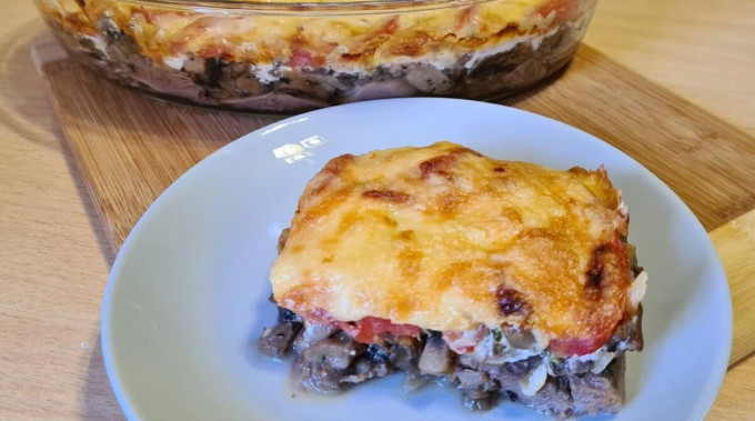 Свинячий язик – 12 рецептів приготування (як і скільки варити, щоб був м'яким)