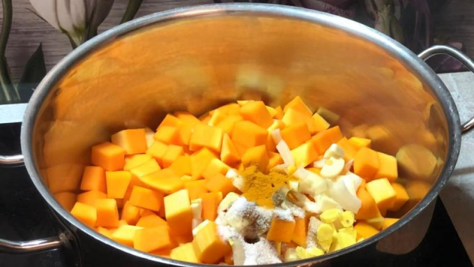 Гарбузовий суп-пюре - 11 класичних рецептів