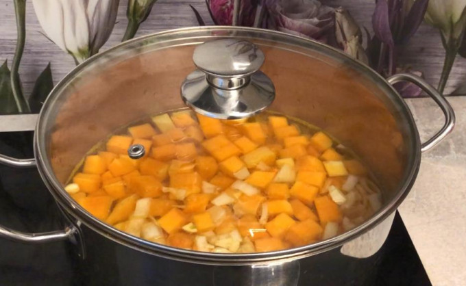 Гарбузовий суп-пюре - 11 класичних рецептів