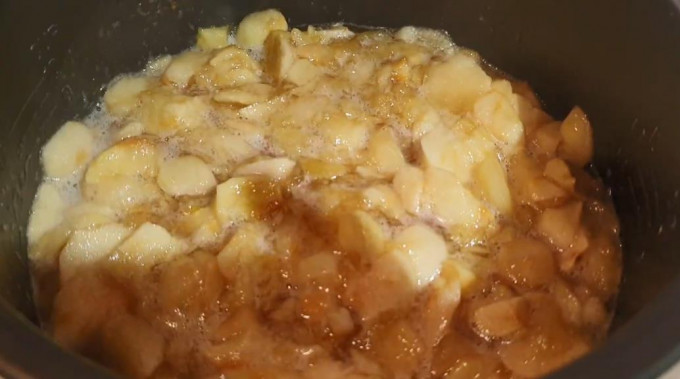 Варення з яблук на зиму - 16 рецептів бурштинового варення