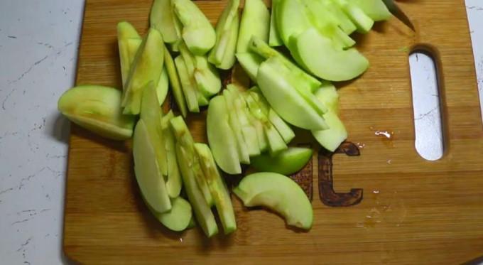 Варення з яблук на зиму - 16 рецептів бурштинового варення