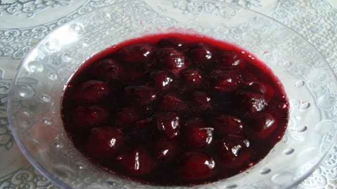 Варення з вишні на зиму - 11 рецептів з кісточками та без них