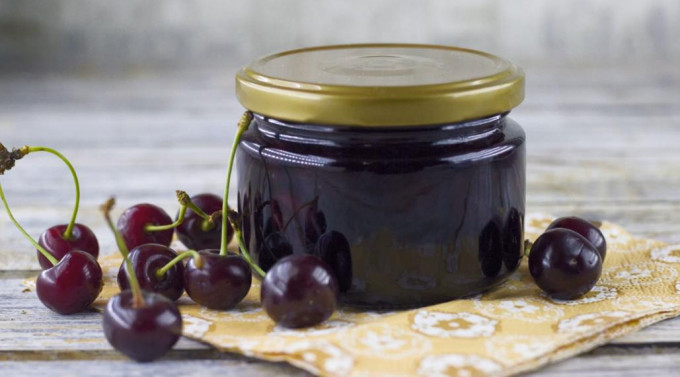 Варення з вишні на зиму - 11 рецептів з кісточками та без них