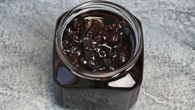 Варення з вишні на зиму - 11 рецептів з кісточками та без них