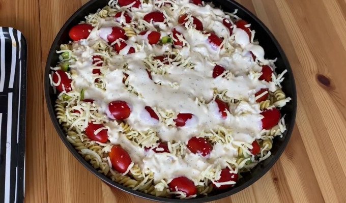 Запіканка з макаронів у духовці – 12 смачних рецептів