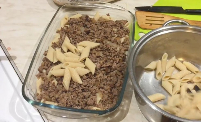 Запіканка з макаронів у духовці – 12 смачних рецептів